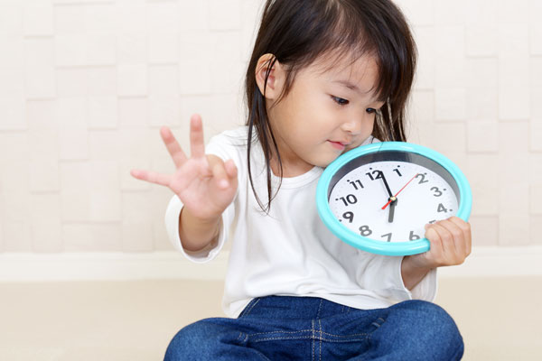 子どもに時計の読み方を教えるのはいつからがいい？適切な年齢