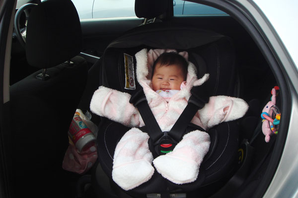 子供の乗車安全を確保：チャイルドシートのタイプと特徴について